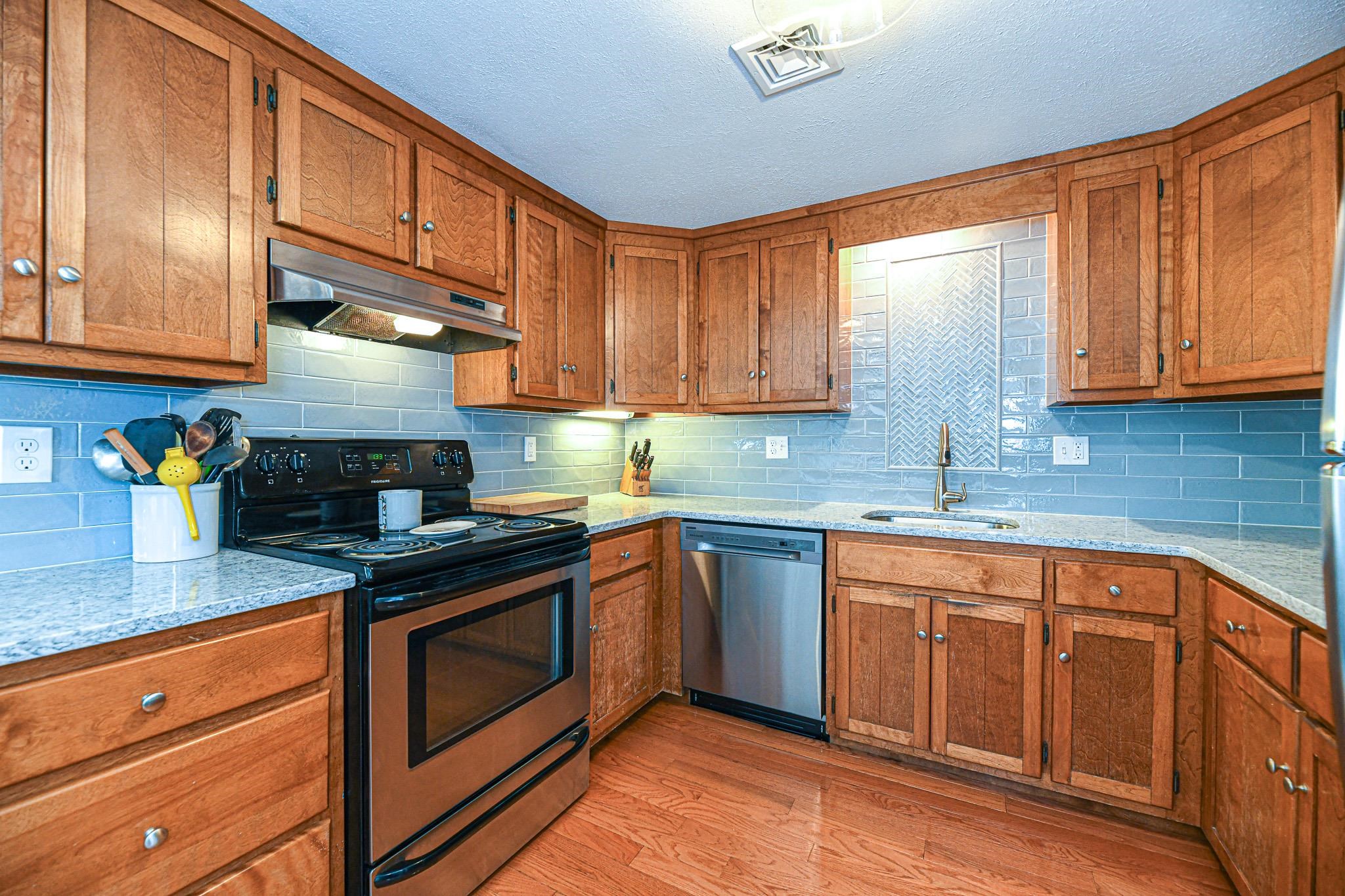 939 Ocean Boulevard, Unit 13 Hampton, NH 03842 - Photo 15 of 40
