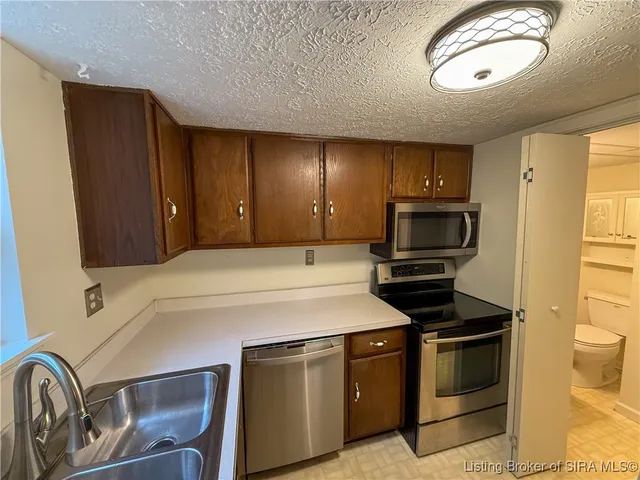 $135,000 | 3143 Wooded Way, Jeffersonville, IN 47130