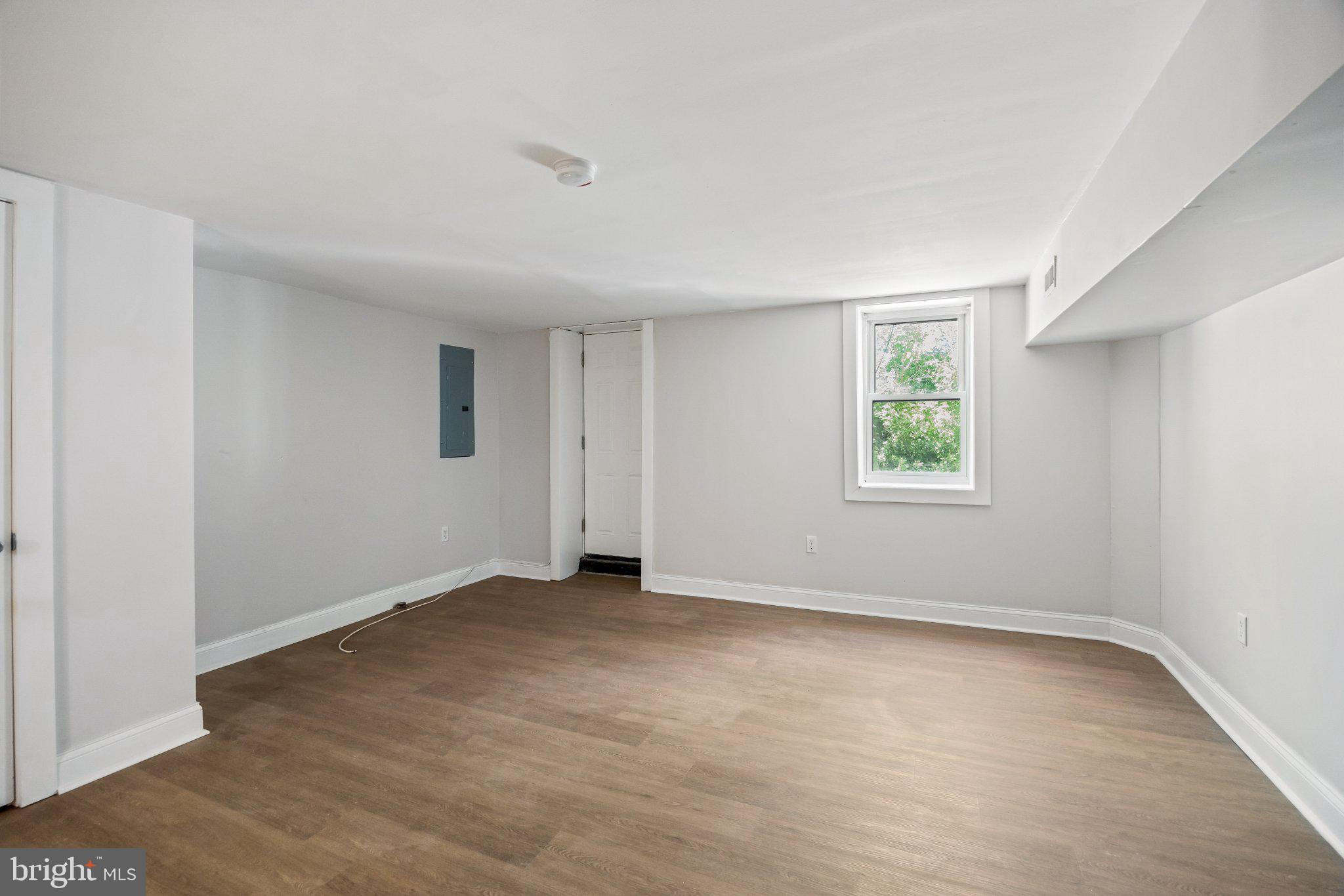 220 Houston Street Chester, PA 19013 - Photo 19 of 29