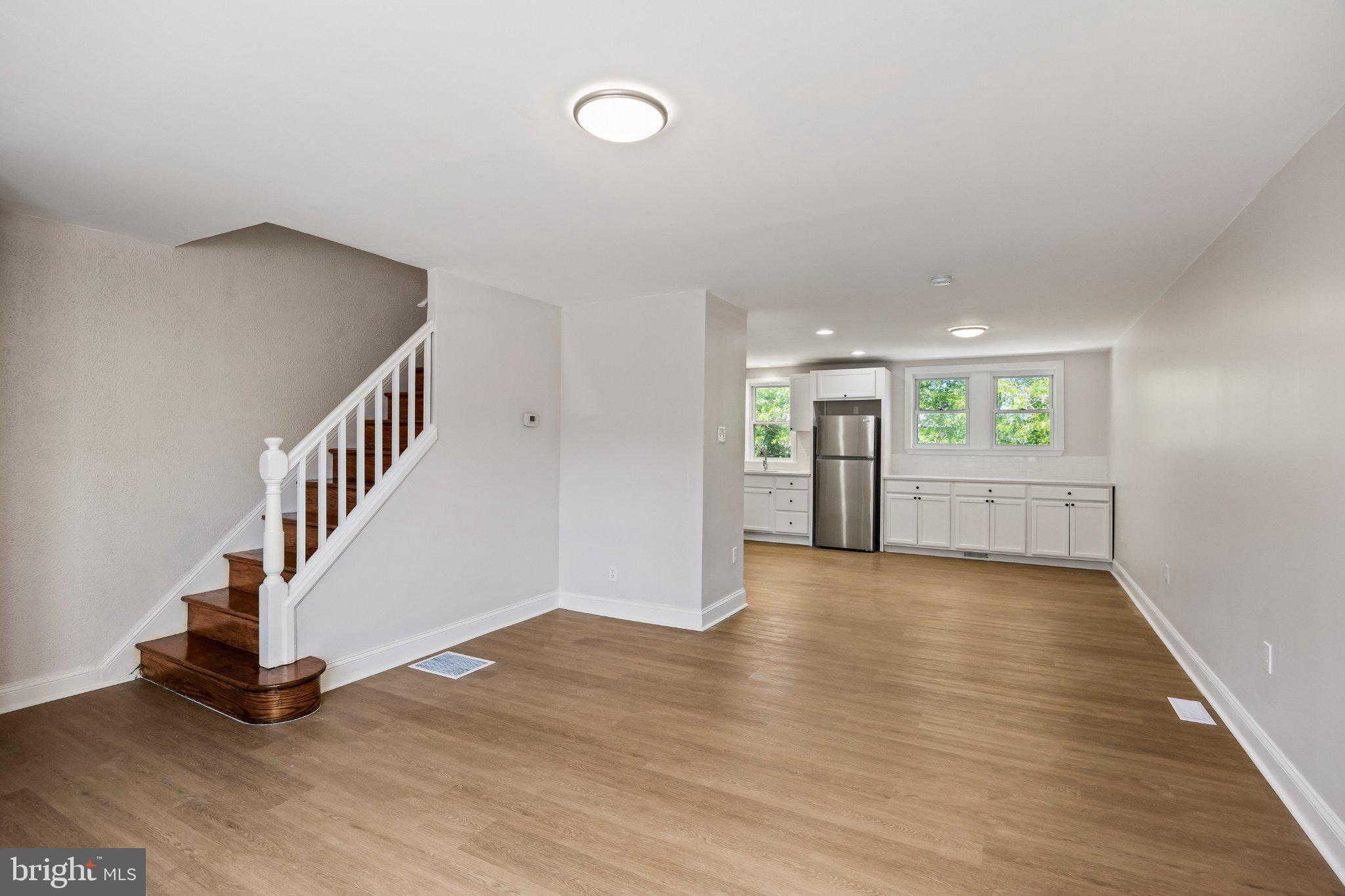 220 Houston Street Chester, PA 19013 - Photo 5 of 29