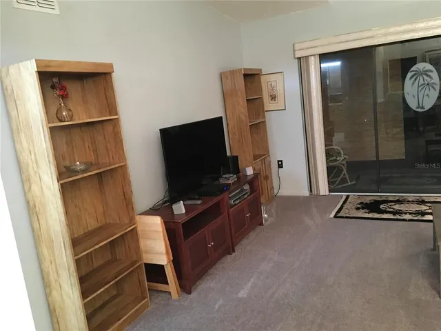 $2,000 | 2655 Pine Ridge Way North, Unit H3, Palm Harbor, FL 34684