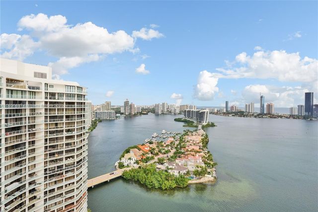 $1,420,000 | 3000 Island Boulevard, Unit 3002, Aventura, FL 33160