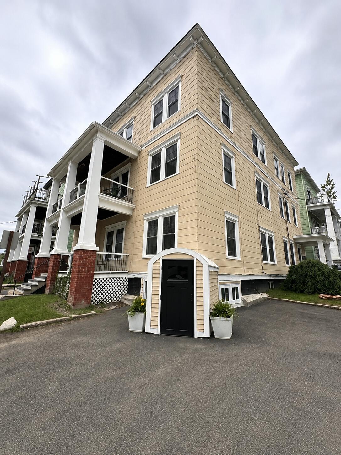 128 Pine Street Lewiston, ME 04240 - Photo 2 of 2 128 Pine Street