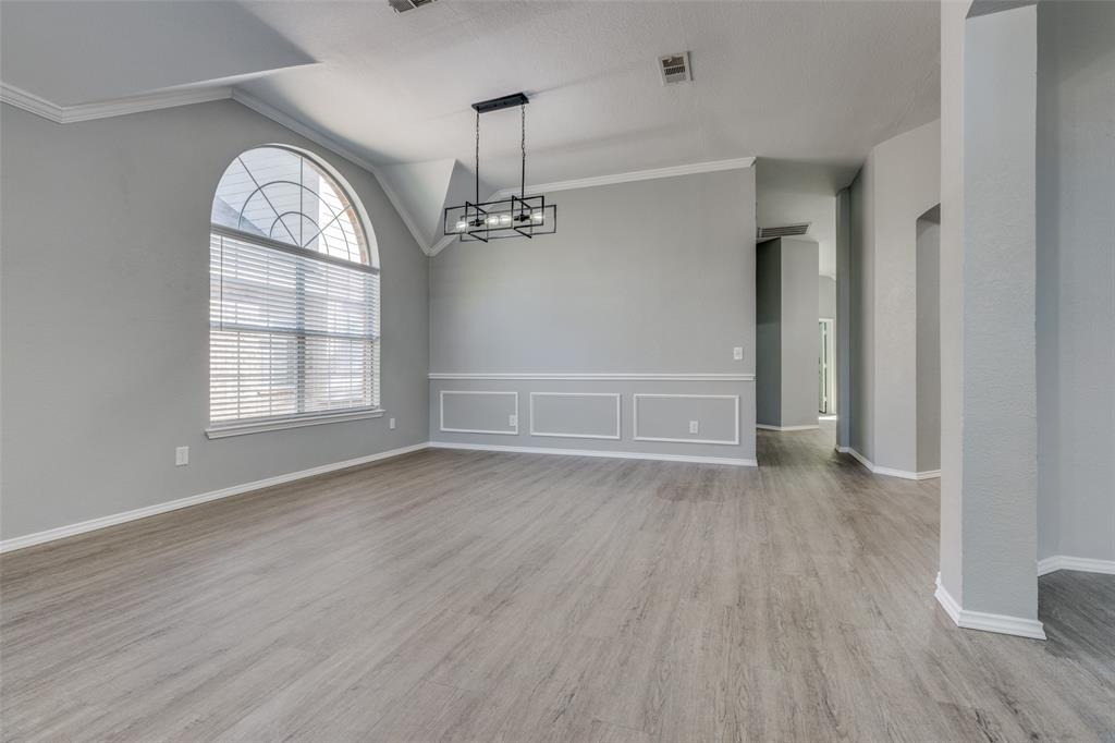1708 Hackberry Branch Drive Allen, TX 75002 - Photo 5 of 34