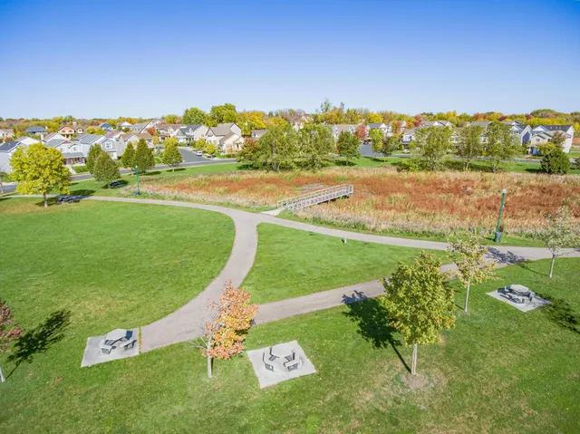 $2,300 | 2978 Clover Ridge Drive, Chaska, MN 55318