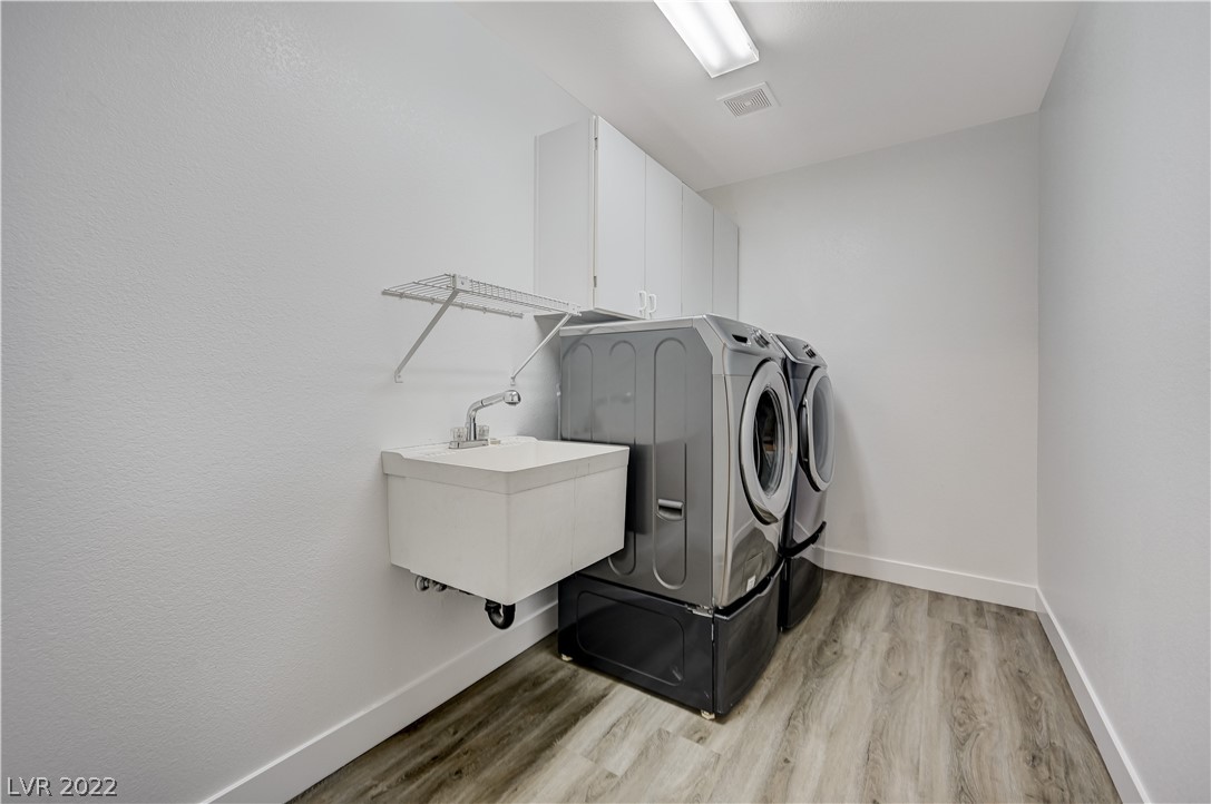 329 Kenya Road Las Vegas, NV 89123 - Photo 32 of 74