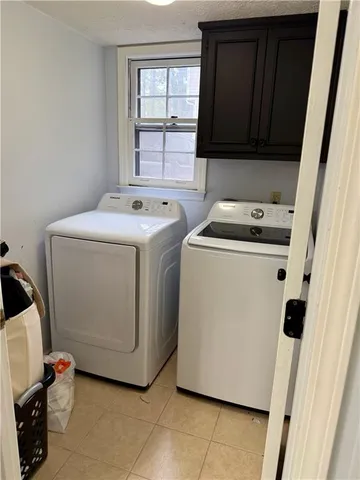 $299,999 | 781 Sweet Briar Trail Southeast, Conyers, GA 30094