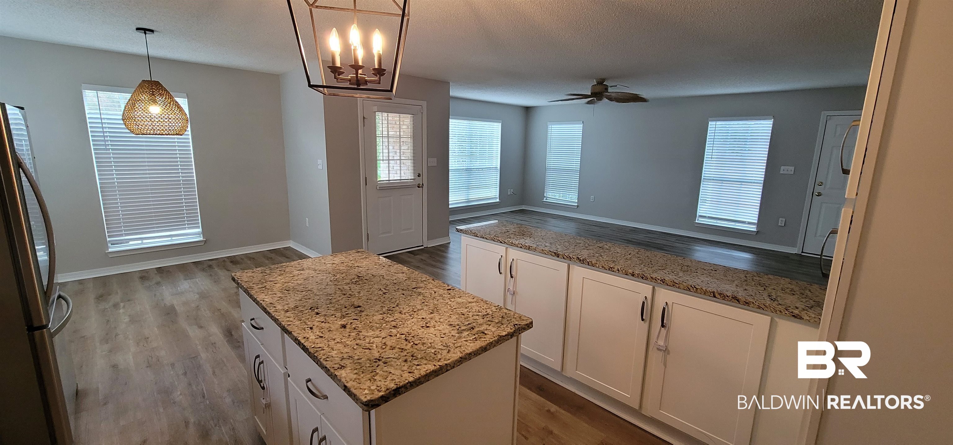 9154 Bay Pnes Road Elberta, AL 36530 - Photo 5 of 20