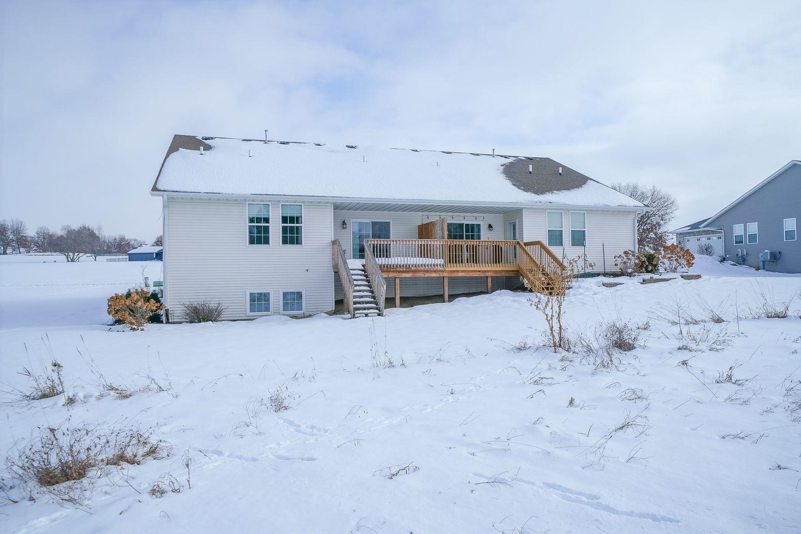 212 Martin Avenue Oregon, IL 61061 - Photo 28 of 29 a view of a dirt road with kitchen