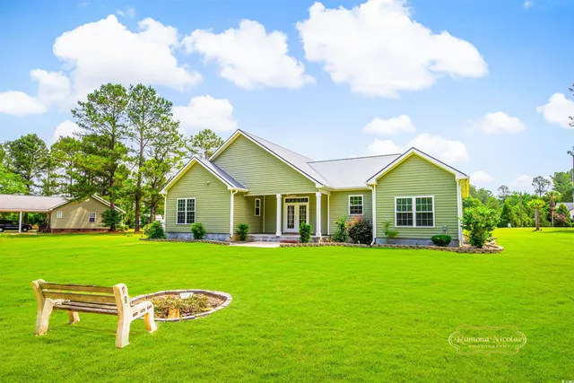 $432,000 | 1013 Happy Lane, Galivants Ferry, SC 29544