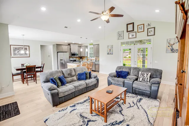 $432,000 | 1013 Happy Lane, Galivants Ferry, SC 29544