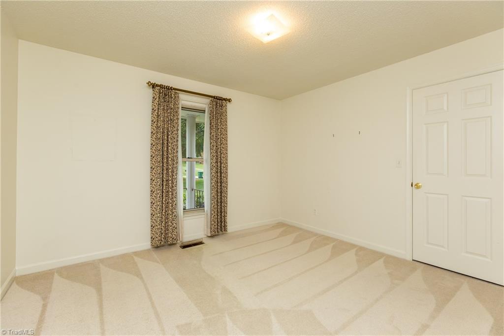 160 Roquemore Road Clemmons, NC 27012 - Photo 18 of 29 Gallery Image 18