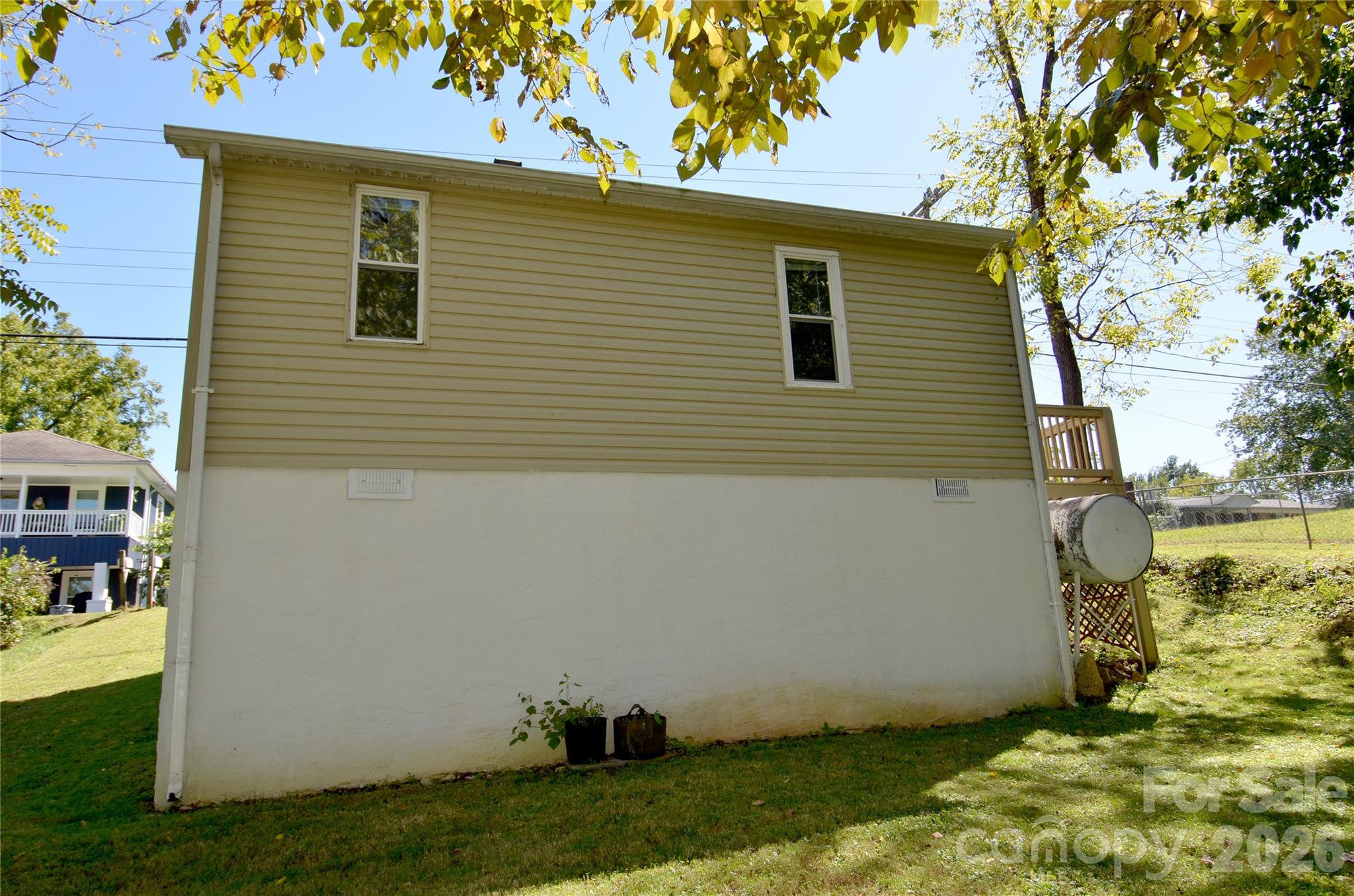 329 Morehead Road Marion, NC 28752 - Photo 4 of 16 Gallery Image 4
