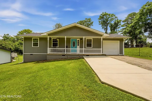 $265,000 | 3408 Argyle Drive, Knoxville, TN 37914