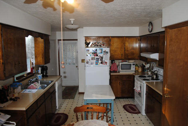 380 West View Street Dayton, VA 22821 - Photo 3 of 9 Gallery Image 3