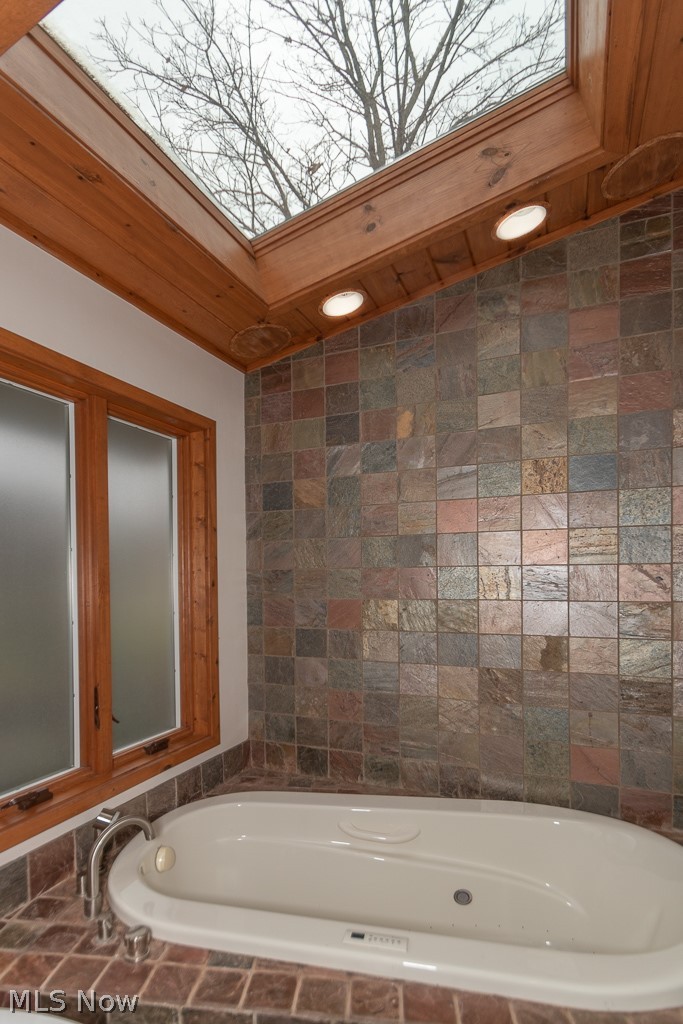 30125 Bolingbrook Road Pepper Pike, OH 44124 - Photo 23 of 35