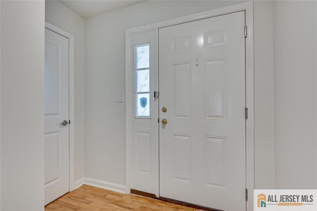 3406 Hana Road Edison, NJ 08817 - Photo 9 of 61
