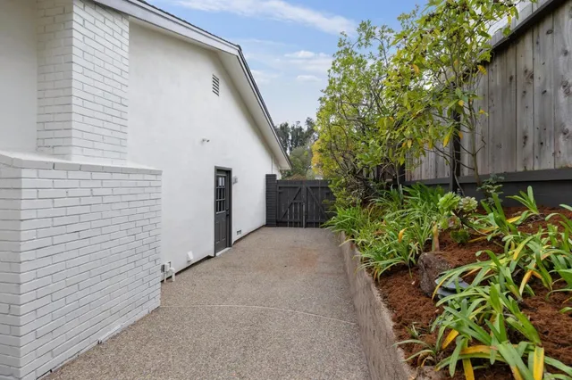 $2,998,000 | 3032 Arguello Drive, Burlingame, CA 94010