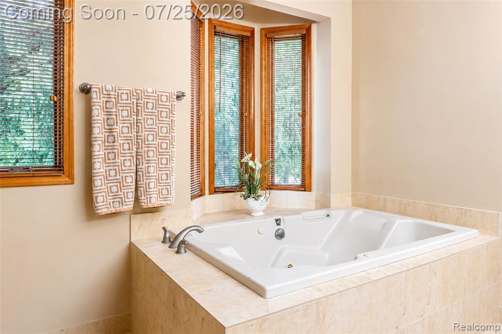 3757 Bendelow Road Rochester Hills, MI 48307 - Photo 27 of 56