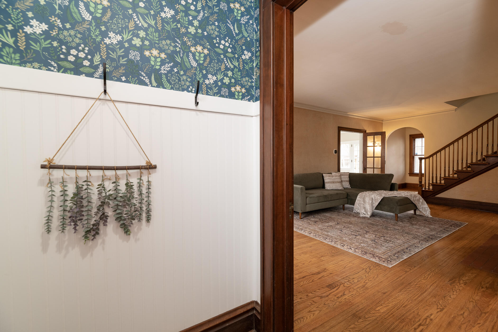 1731 Dover Road Kalamazoo, MI 49008 - Photo 5 of 60 Entrance