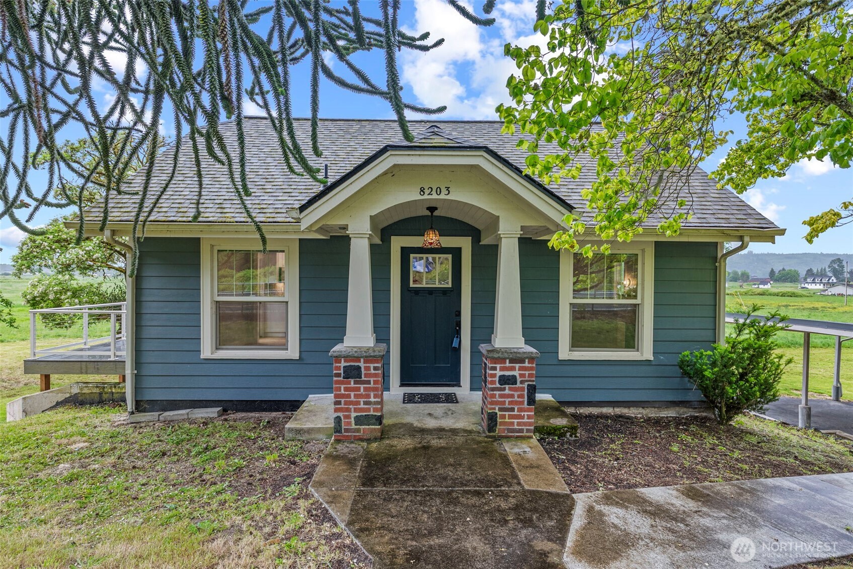 8203 Willow Grove Road Longview, WA 98632 - Photo 1 of 31