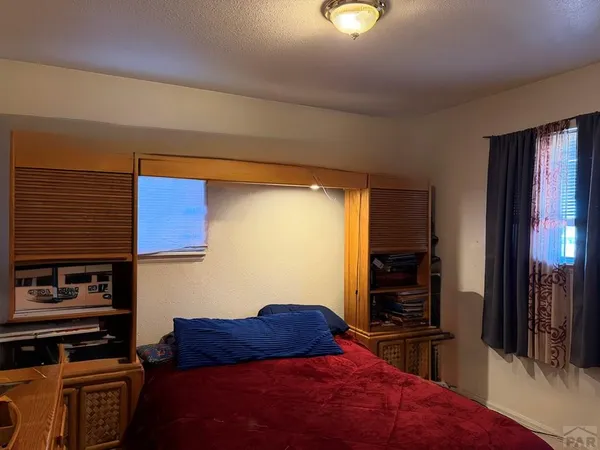 $389,900 | 2122 Norman Lane, Pueblo, CO 81005