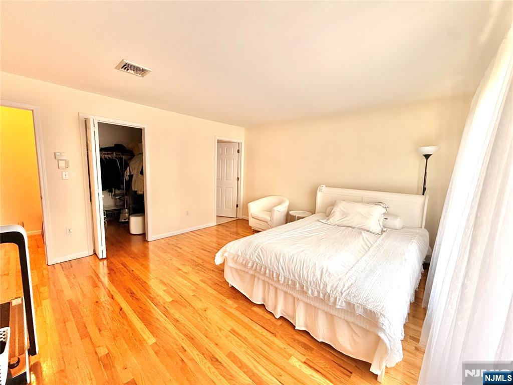 372 Chestnut Street Ridgefield, NJ 07657 - Photo 10 of 26