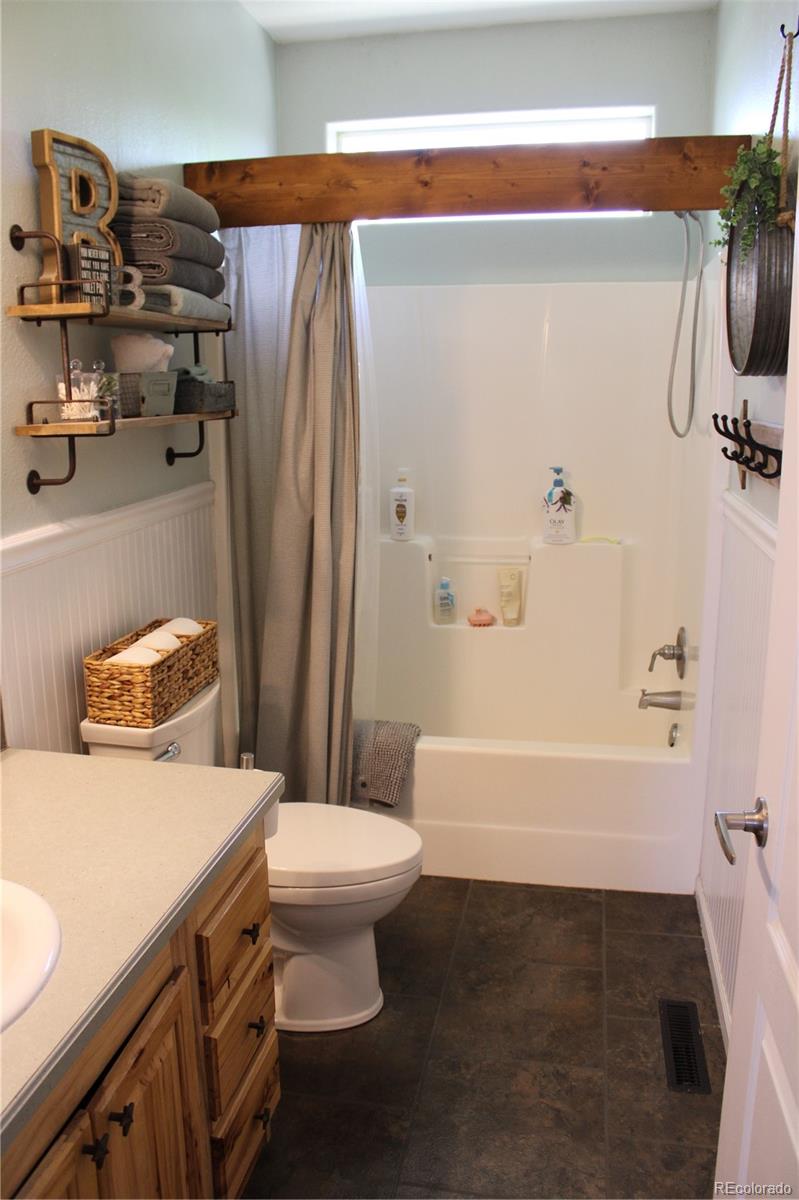 23010 Yuma County Road Burlington, CO 80807 - Photo 17 of 50 Gallery Image 17