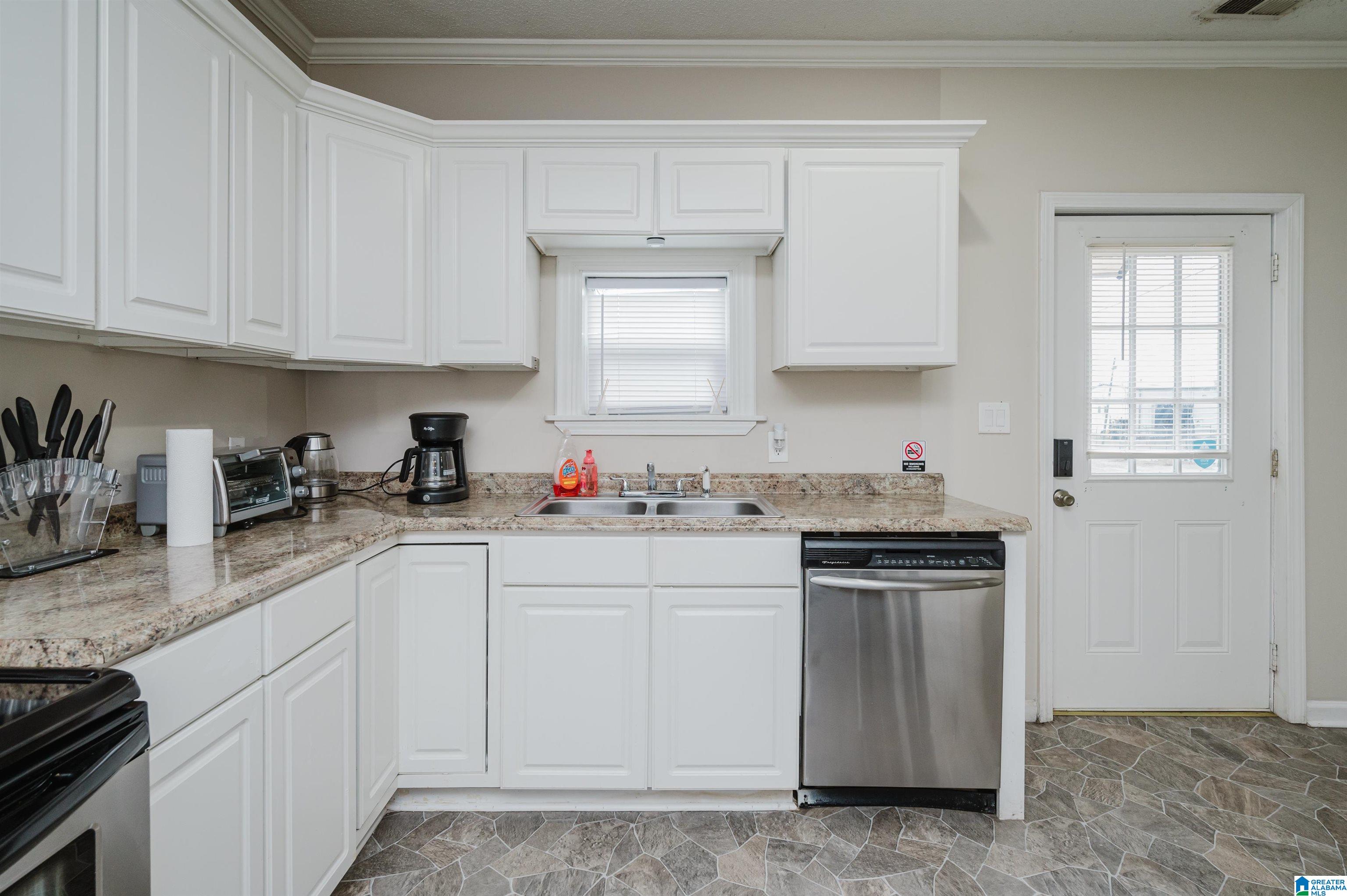 1669 Pleasant Grove Road Dolomite, AL 35061 - Photo 15 of 38