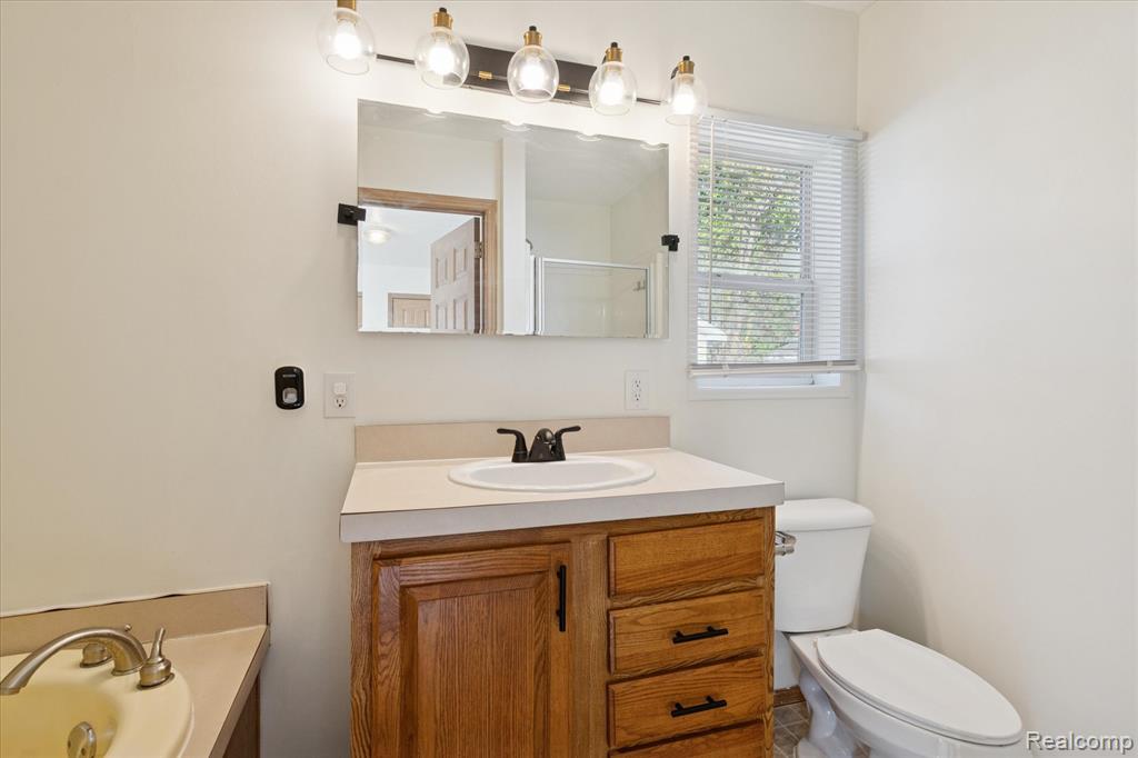 4004 Howe Road Wayne, MI 48184 - Photo 24 of 42