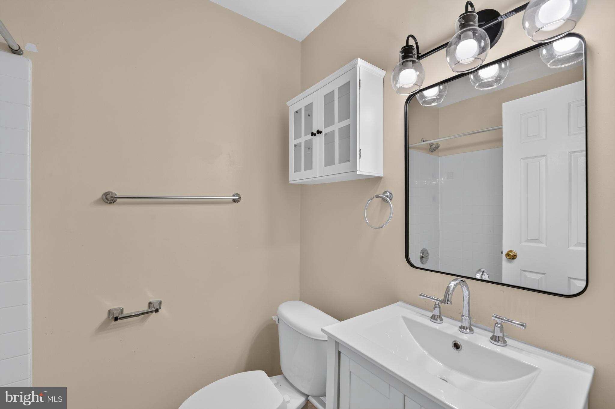 1240 18th Street Northeast, Unit 2 Washington, DC 20002 - Photo 10 of 15