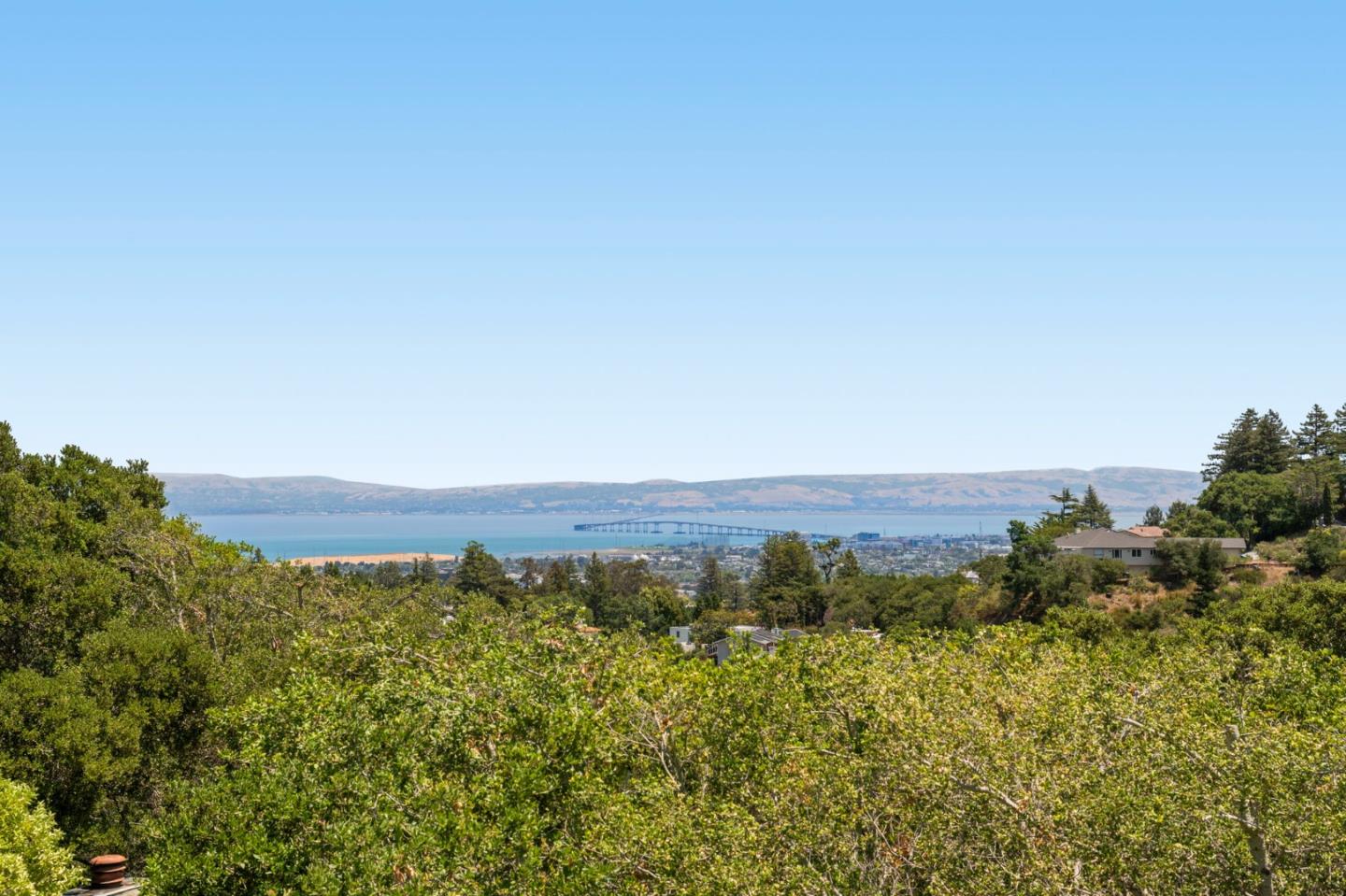 1407 Carlton Road Hillsborough, CA 94010 - Photo 4 of 113