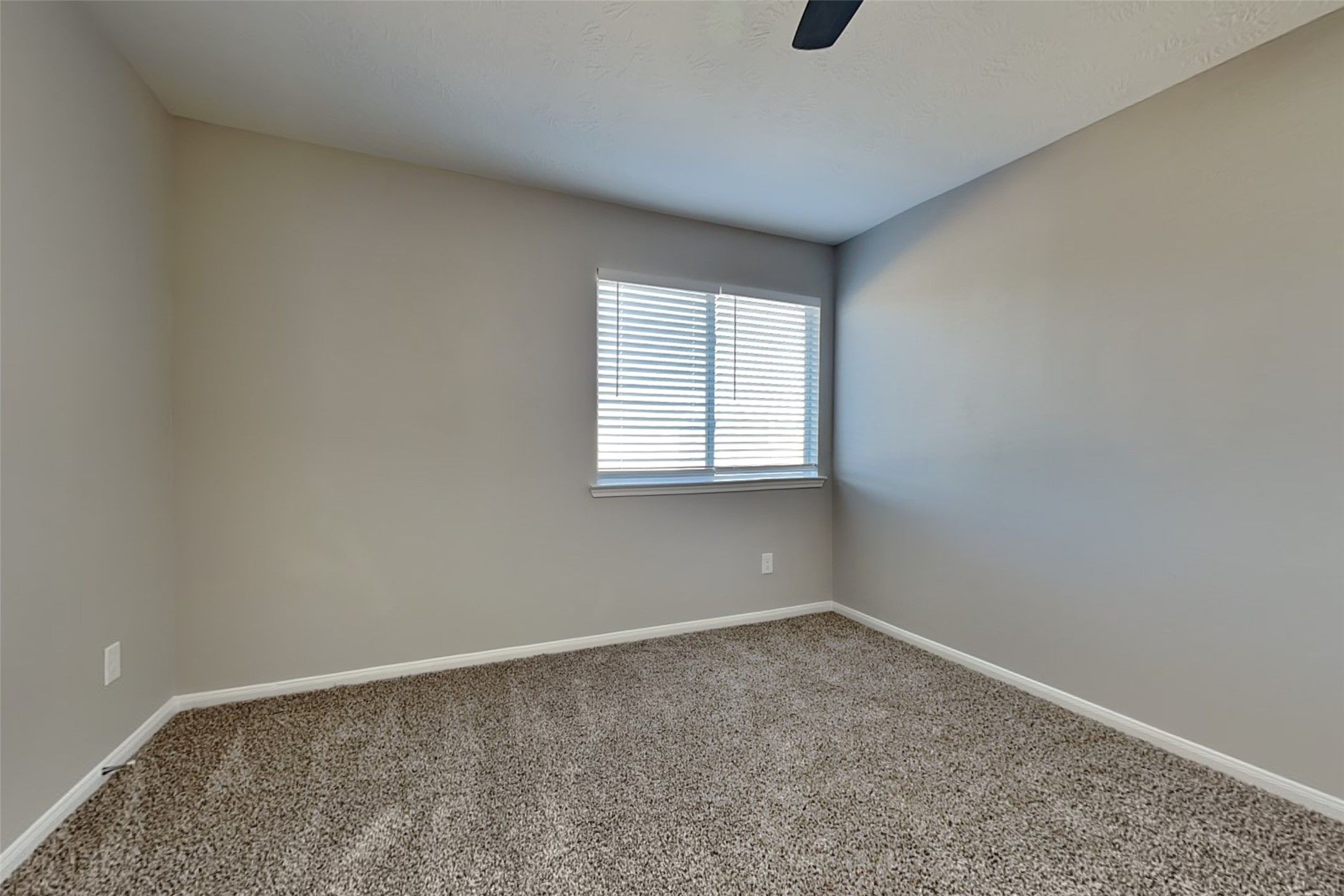 29207 Fox Fountain Lane Spring, TX 77386 - Photo 16 of 24 an empty room with windows