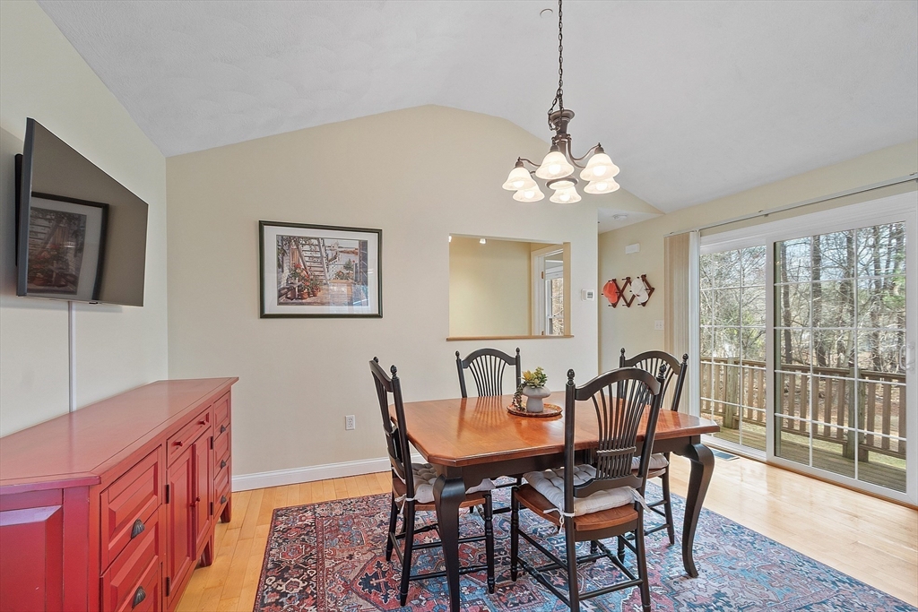 7 Brooksbie Road, Unit 2 Bedford, MA 01730 - Photo 10 of 29