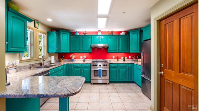 $1,300,000 | 27345 Highway 1, Tomales, CA 94971