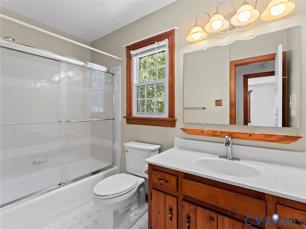 3524 Ludgate Road Chester, VA 23831 - Photo 26 of 44 Bathroom featuring a tub/shower combination with s