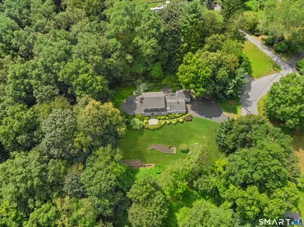 $1,695,000 | 69 Catalpa Road, Wilton, CT 06897