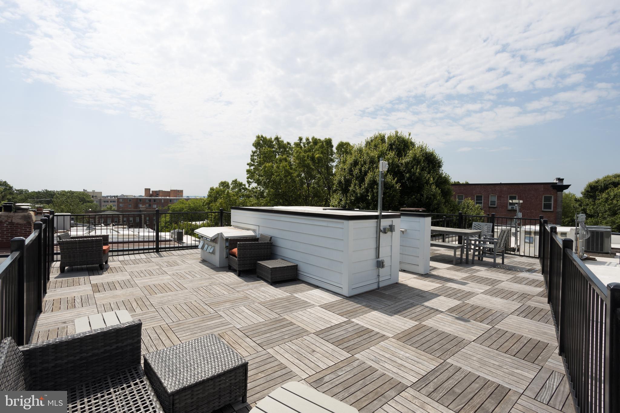 2869 28th Street Northwest, Unit 1 Washington, DC 20008 - Photo 3 of 19 a view of a terrace
