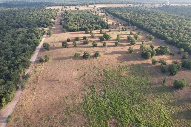 $1,150,000 | 2542 County Road 306, Thrall, TX 76578