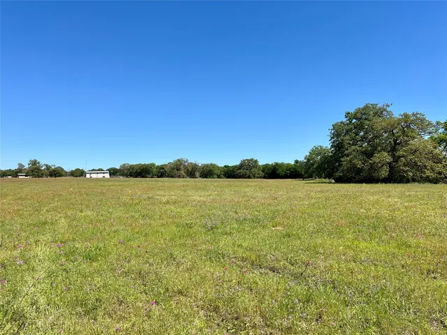 $1,150,000 | 2542 County Road 306, Thrall, TX 76578