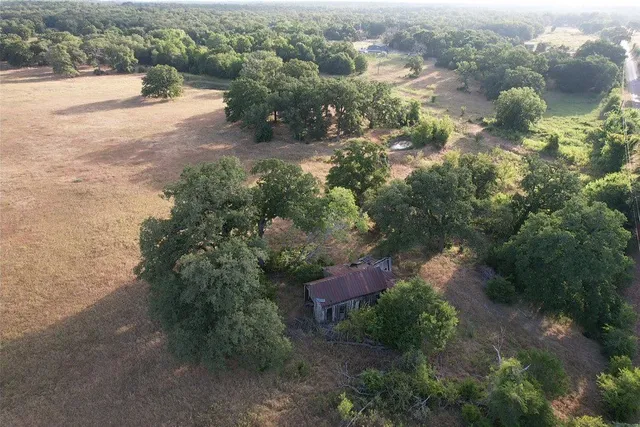 $1,150,000 | 2542 County Road 306, Thrall, TX 76578