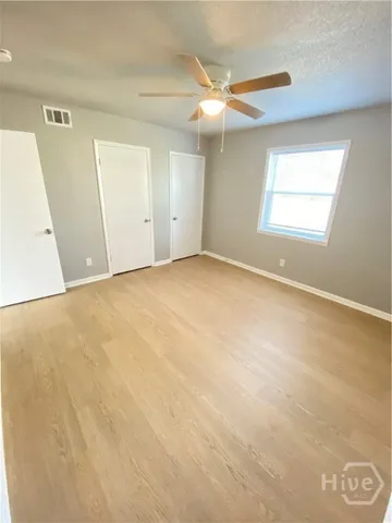 $1,300 | 113 Woodhouse Lane, Unit B, Savannah, GA 31406