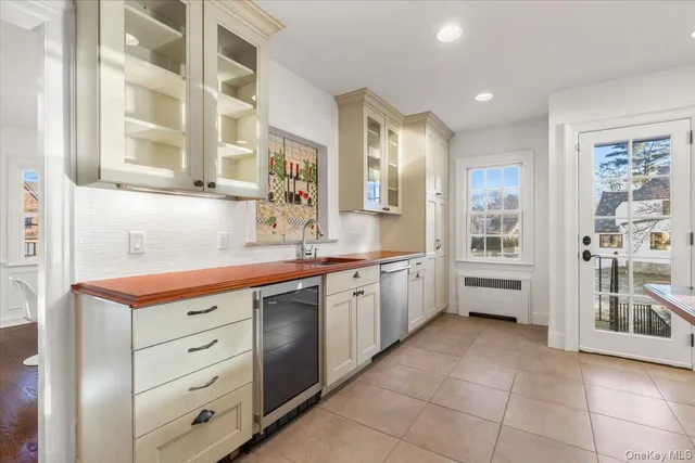 $1,650,000 | 92 Verdun Avenue, New Rochelle, NY 10804