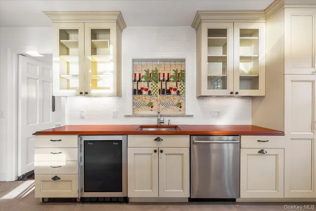 $1,650,000 | 92 Verdun Avenue, New Rochelle, NY 10804