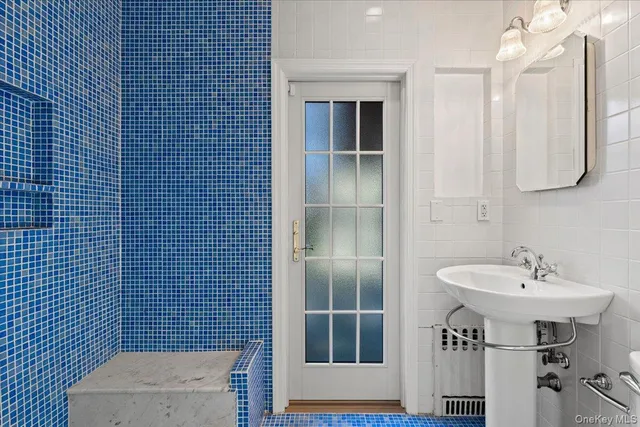 $1,650,000 | 92 Verdun Avenue, New Rochelle, NY 10804