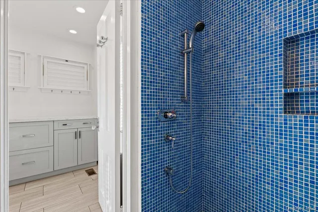 $1,650,000 | 92 Verdun Avenue, New Rochelle, NY 10804