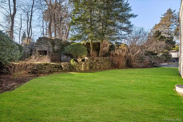 $1,650,000 | 92 Verdun Avenue, New Rochelle, NY 10804