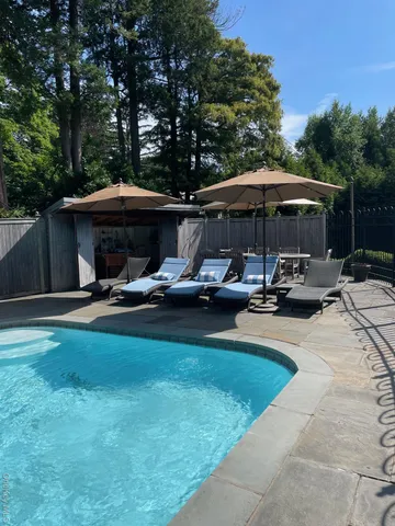 $1,650,000 | 92 Verdun Avenue, New Rochelle, NY 10804