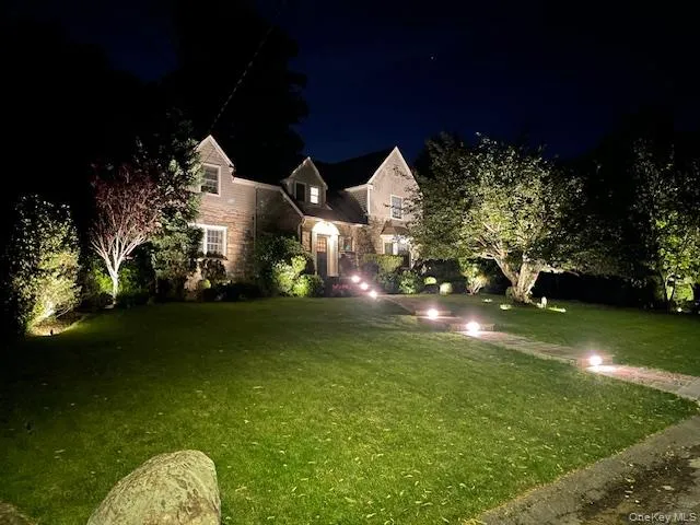 $1,650,000 | 92 Verdun Avenue, New Rochelle, NY 10804