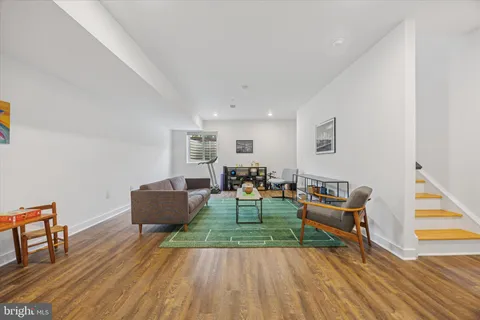 $599,000 | 7005 Pipers Glen Way, Philadelphia, PA 19119